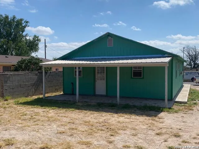 1717 Calle Ginebra Eagle Pass, TX 78852