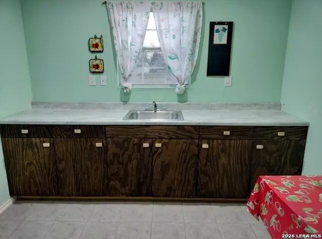 1717 Calle Ginebra Eagle Pass, TX 78852