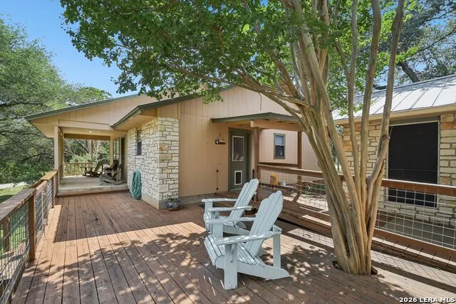 200 OAK VALLEY DR Wimberley, TX 78676