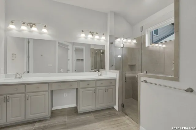 2184 ZACHRY DR New Braunfels, TX 78132
