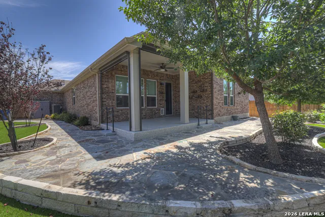 2184 ZACHRY DR New Braunfels, TX 78132