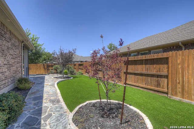 2184 ZACHRY DR New Braunfels, TX 78132