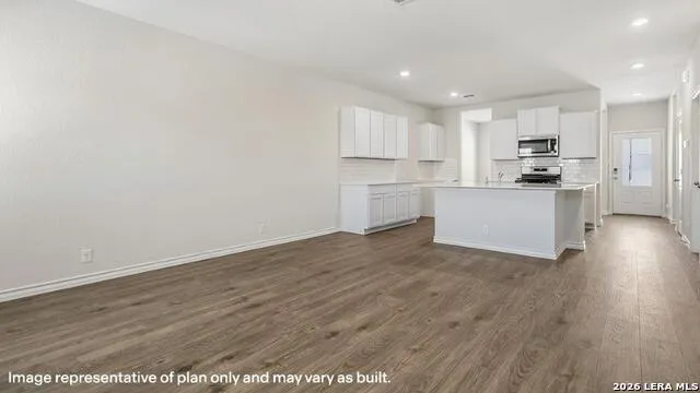 128 Ivy Way Mico, TX 78056