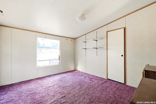 7411 NORRIS WEST DR Elmendorf, TX 78112