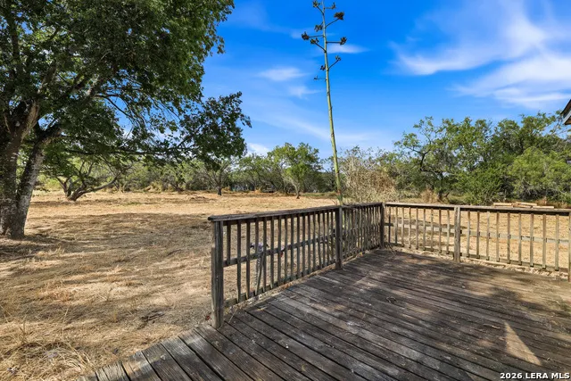 7411 NORRIS WEST DR Elmendorf, TX 78112