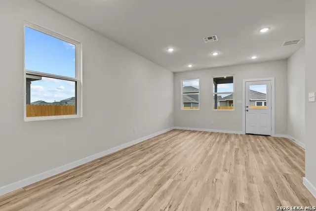 9216 Ocotillo Rdg San Antonio, TX 78222
