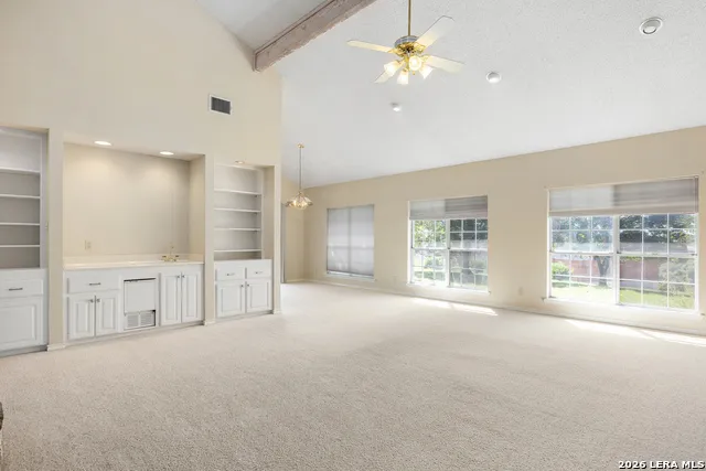 103 Crockett Dr Kerrville, TX 78028