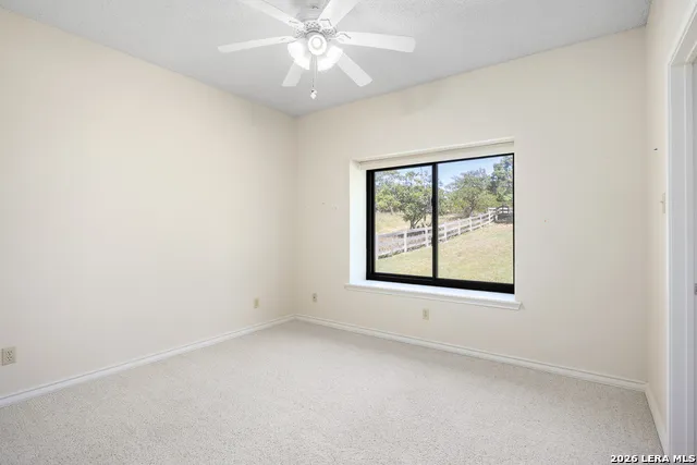 103 Crockett Dr Kerrville, TX 78028