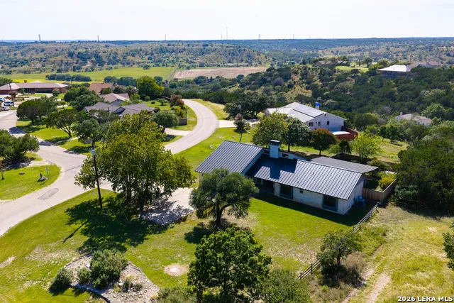 103 Crockett Dr Kerrville, TX 78028