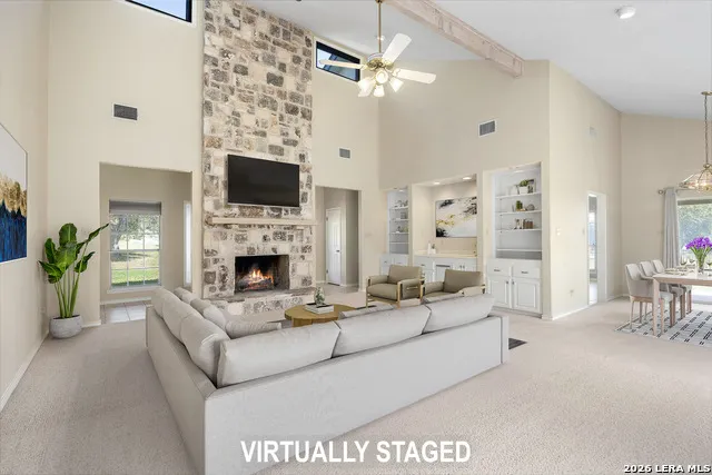 103 Crockett Dr Kerrville, TX 78028
