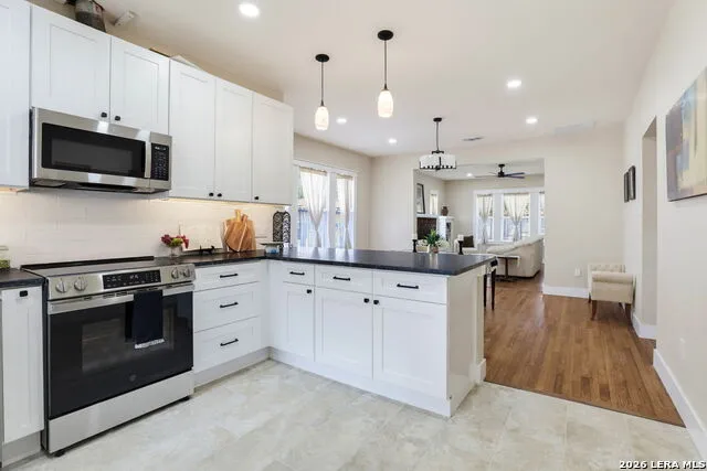 1036 W RUSSELL PL San Antonio, TX 78212
