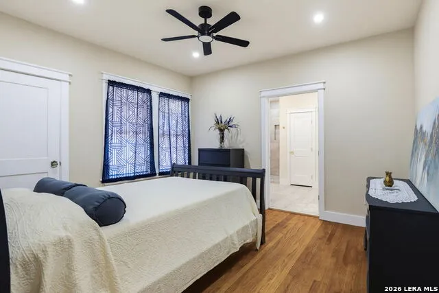 1036 W RUSSELL PL San Antonio, TX 78212