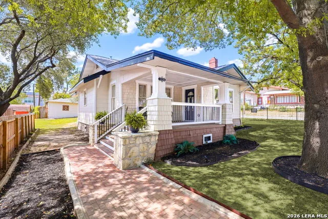 1036 W RUSSELL PL San Antonio, TX 78212