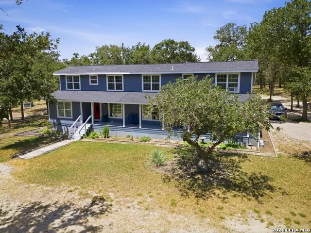 156 Deep Woods Dr Seguin, TX 78155