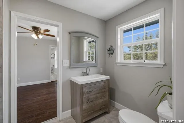 156 Deep Woods Dr Seguin, TX 78155