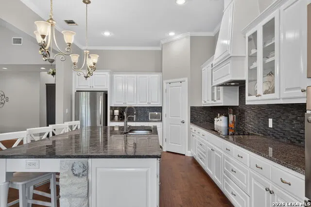 129 Vintage Ranch La Vernia, TX 78121