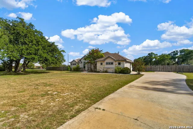 129 Vintage Ranch La Vernia, TX 78121