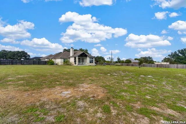129 Vintage Ranch La Vernia, TX 78121