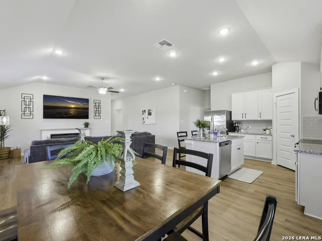 12407 Autumn Way Atascosa, TX 78002