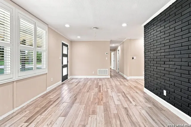 102 GETTYSBURG RD San Antonio, TX 78228