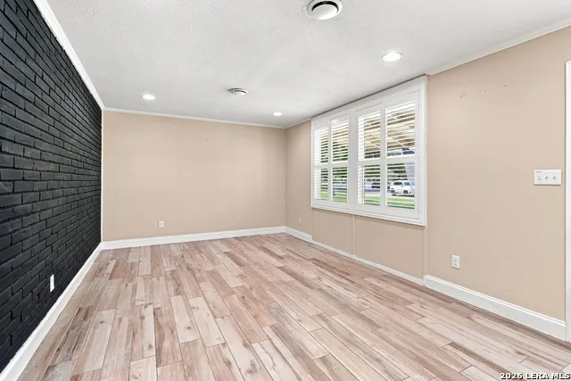 102 GETTYSBURG RD San Antonio, TX 78228
