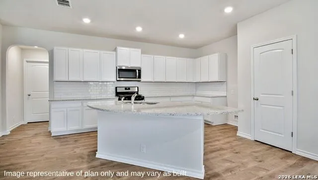 144 Ivy Way Mico, TX 78056