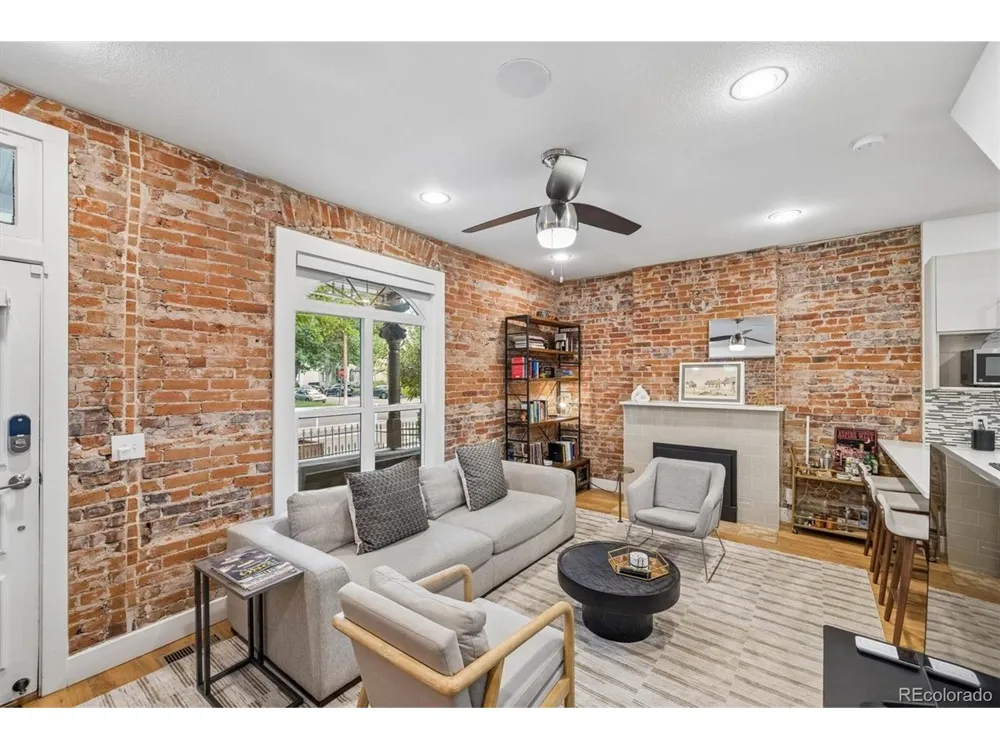 2658 Stout Street Denver, CO 80205