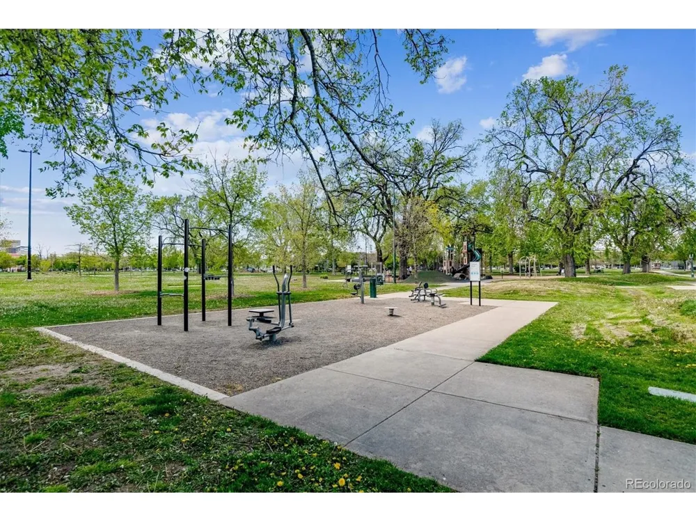 2658 Stout Street Denver, CO 80205