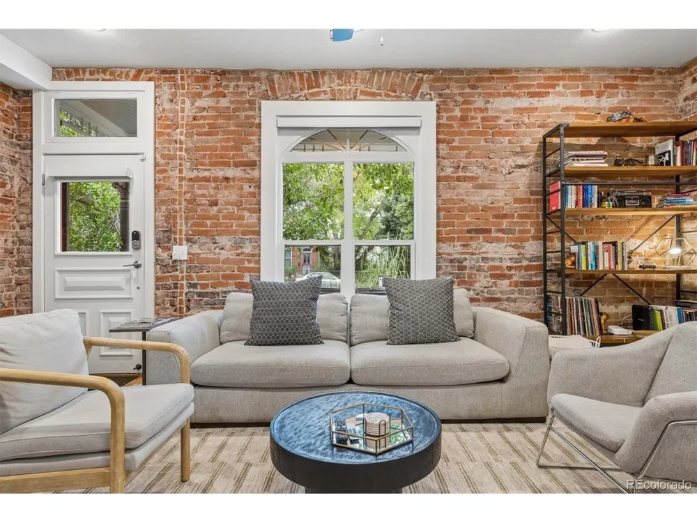2658 Stout Street Denver, CO 80205