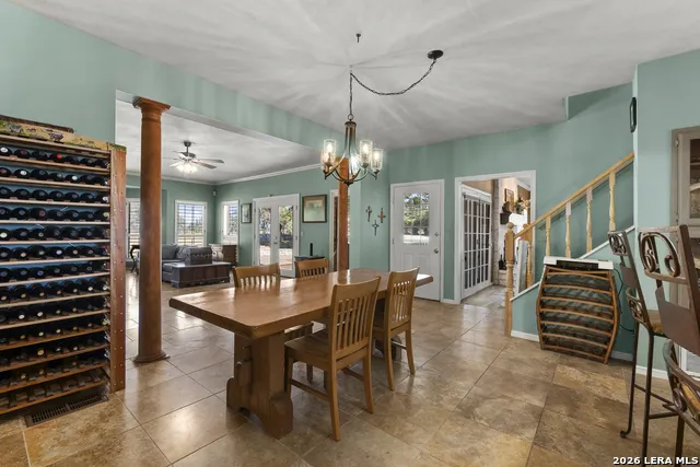 1405 Countryside Bnd Fredericksburg, TX 78624