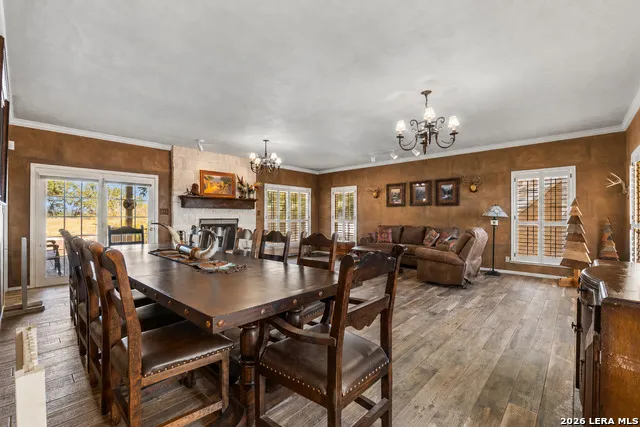 1405 Countryside Bnd Fredericksburg, TX 78624