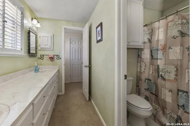 1405 Countryside Bnd Fredericksburg, TX 78624