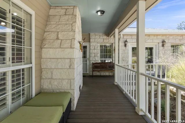 1405 Countryside Bnd Fredericksburg, TX 78624
