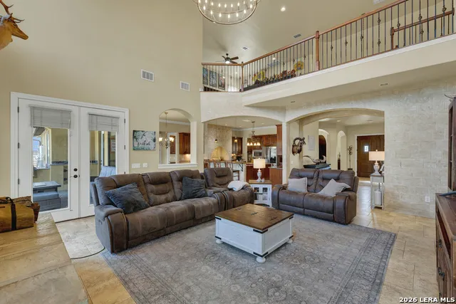 14190 IRON HORSE WAY Helotes, TX 78023