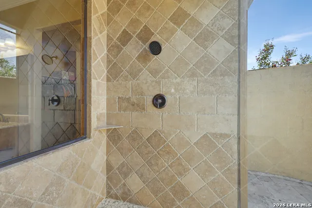 14190 IRON HORSE WAY Helotes, TX 78023