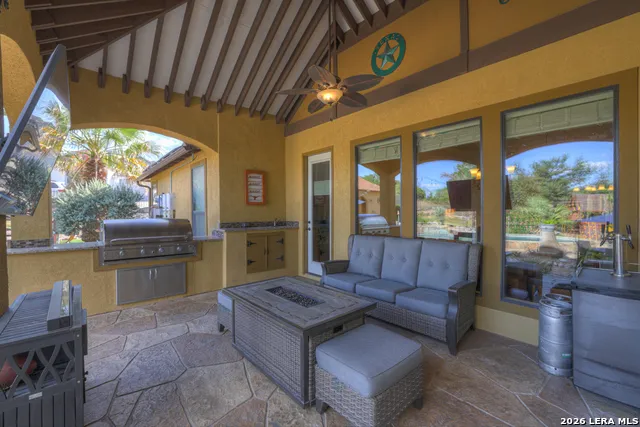 14190 IRON HORSE WAY Helotes, TX 78023