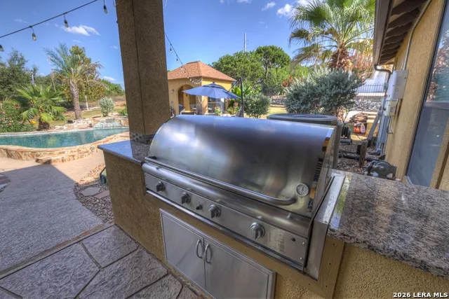 14190 IRON HORSE WAY Helotes, TX 78023