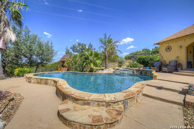 14190 IRON HORSE WAY Helotes, TX 78023