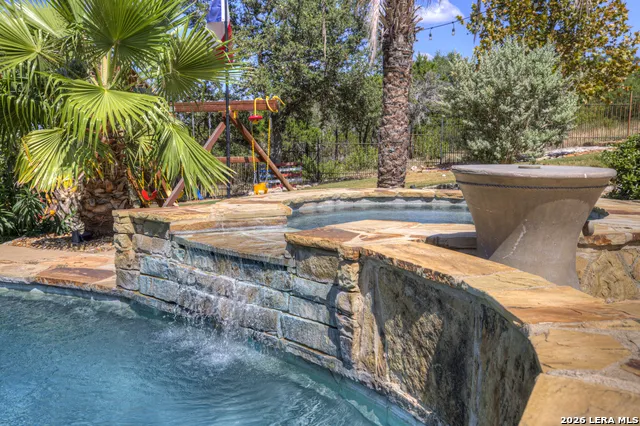 14190 IRON HORSE WAY Helotes, TX 78023