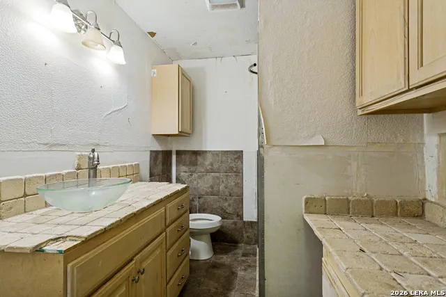 247 Edna San Antonio, TX 78220