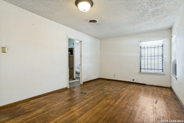 247 Edna San Antonio, TX 78220