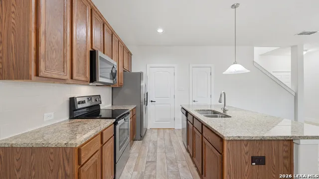 727 GRISTMILL DR New Braunfels, TX 78130