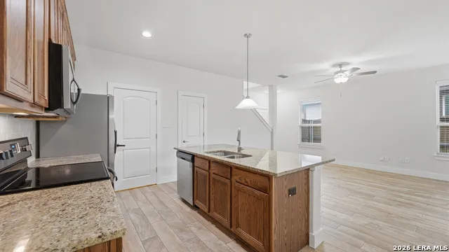 727 GRISTMILL DR New Braunfels, TX 78130