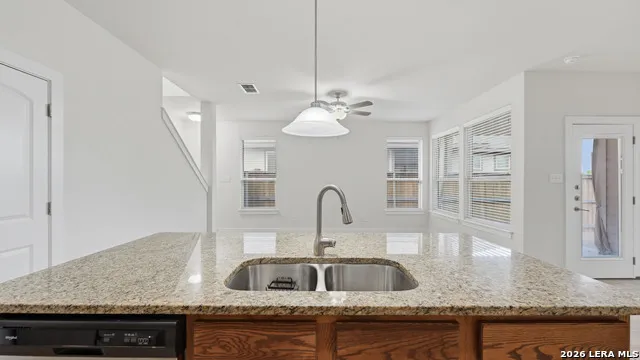 727 GRISTMILL DR New Braunfels, TX 78130