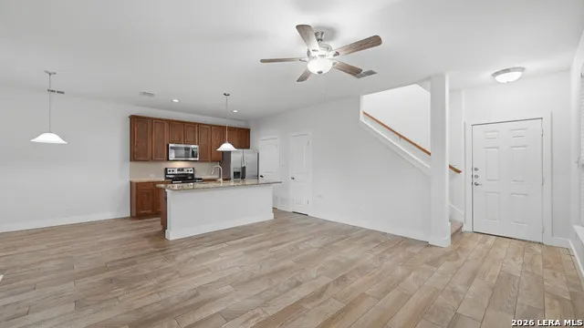 727 GRISTMILL DR New Braunfels, TX 78130