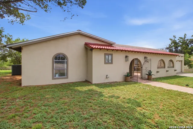 7 LA MOTTE ST Brackettville, TX 78832