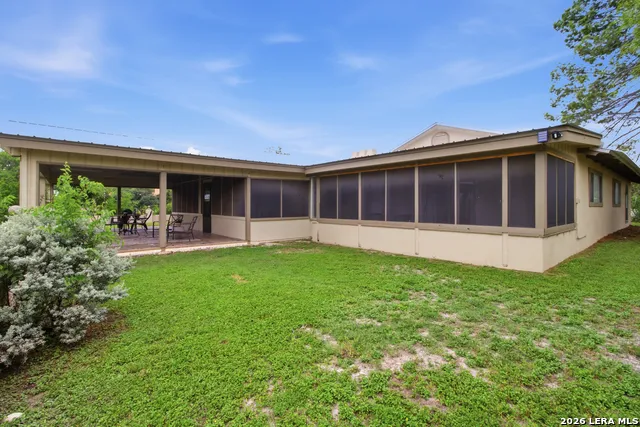 7 LA MOTTE ST Brackettville, TX 78832