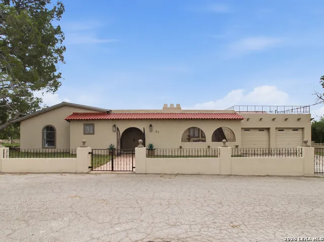7 LA MOTTE ST Brackettville, TX 78832
