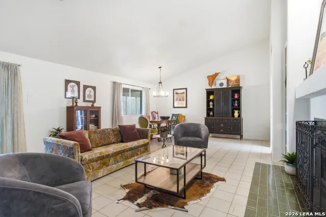 7 LA MOTTE ST Brackettville, TX 78832