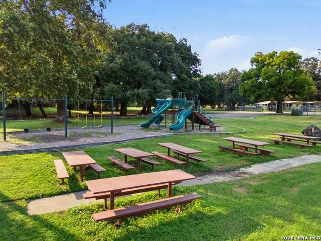 7 LA MOTTE ST Brackettville, TX 78832